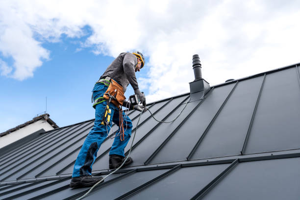 Best Commercial Roofing Services  in Hustisford, WI